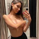 carla_love