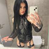 chloe_heart_190